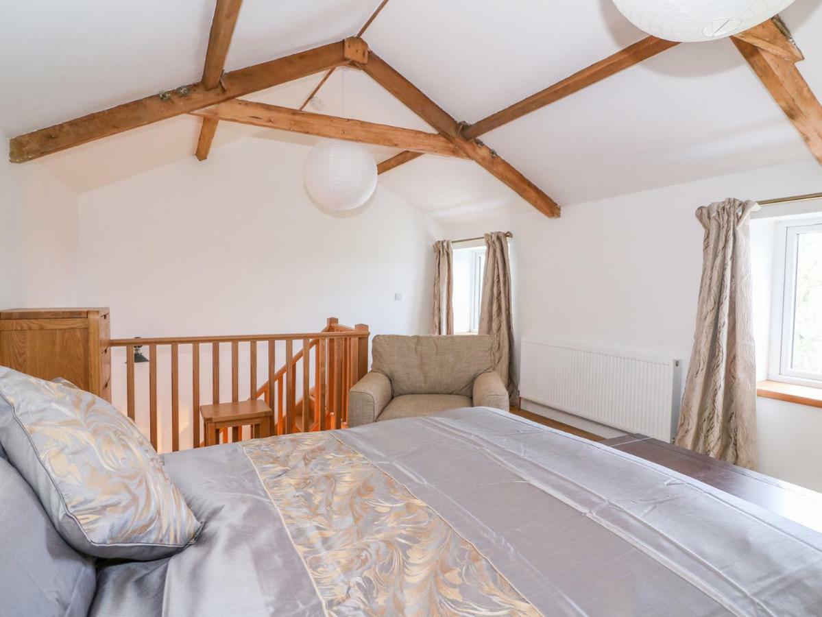 Crooked Hill Cottage Амманфорд Экстерьер фото