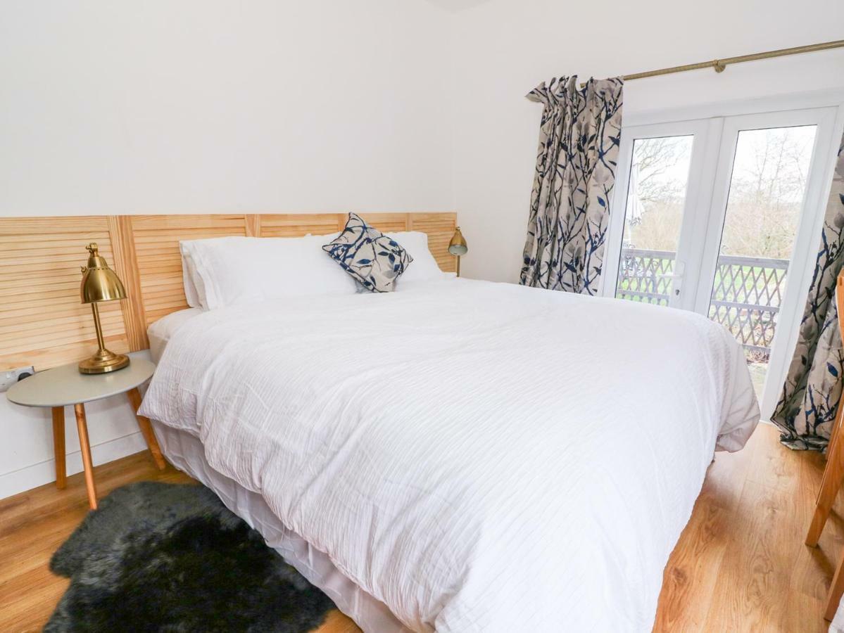 Crooked Hill Cottage Амманфорд Экстерьер фото